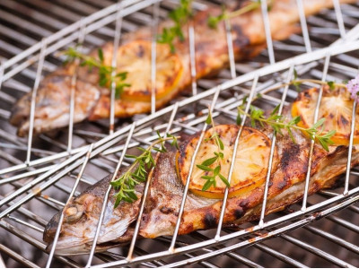 What is the right way to choose fish for grilling
